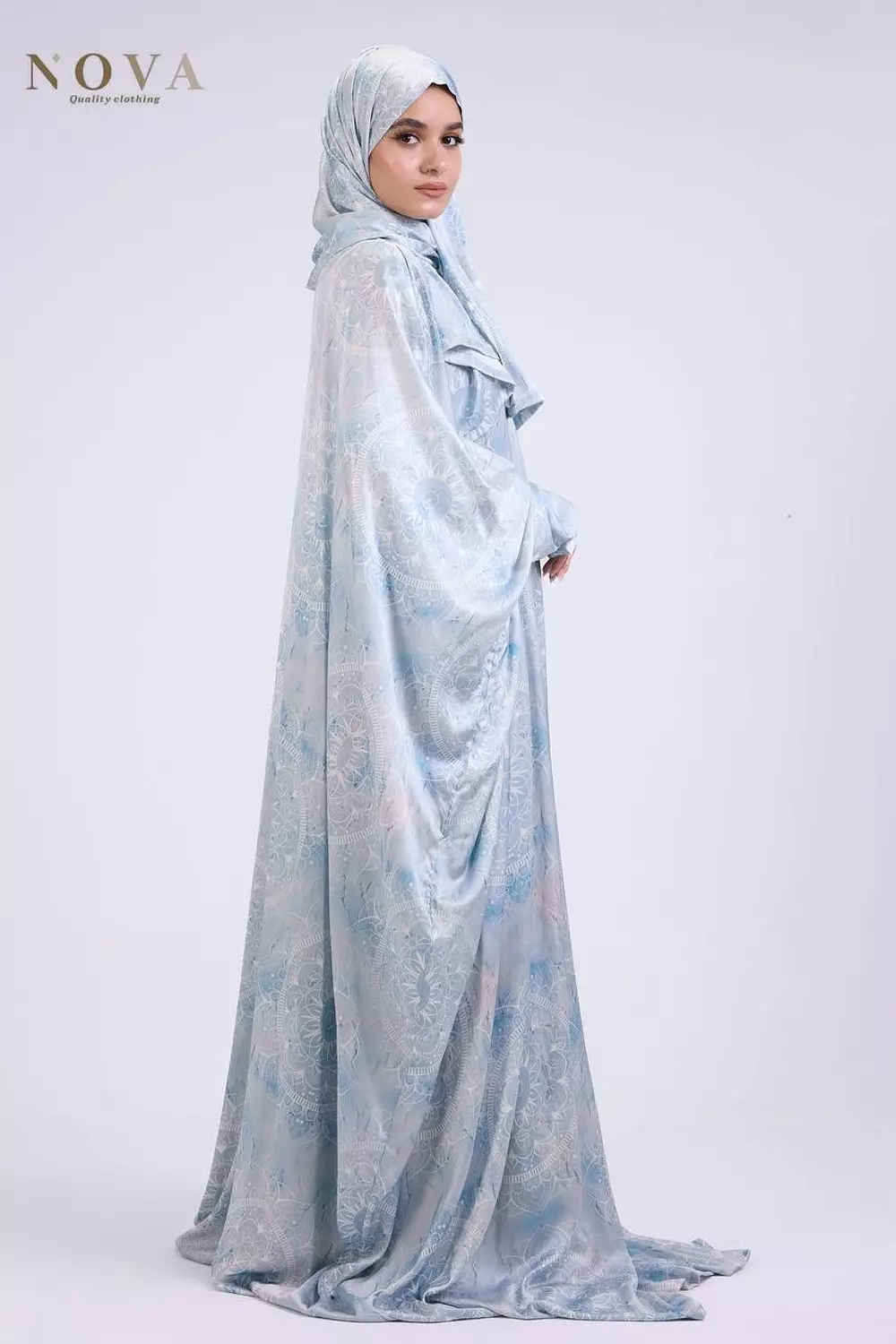 Mandala butterfly satin 1
