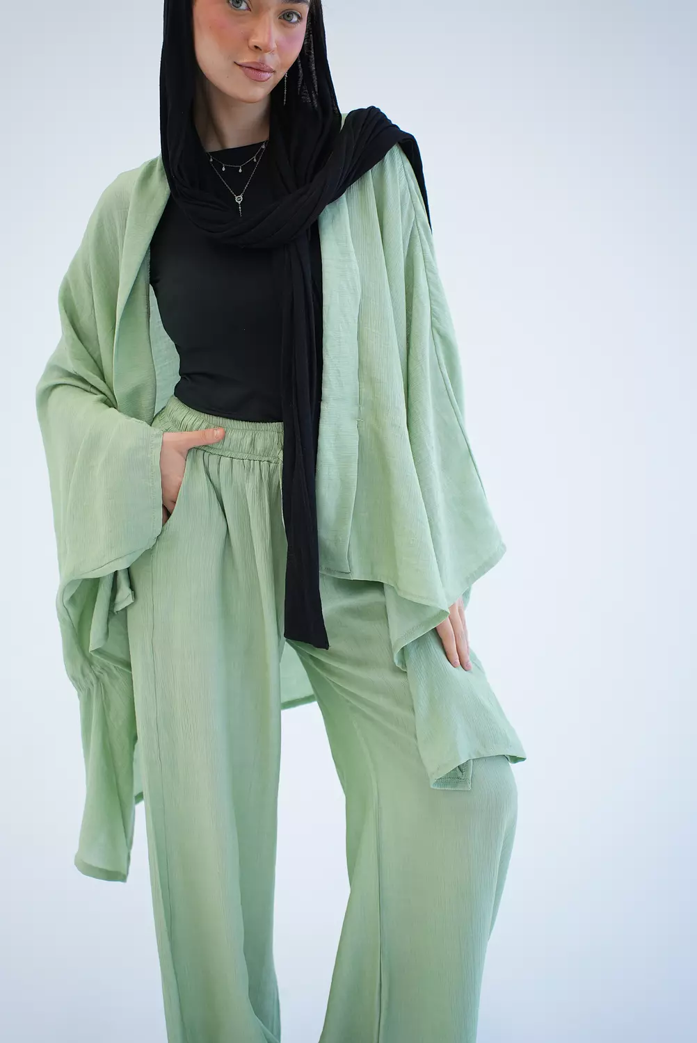 PASTEL SET IN PISTACHIO  1
