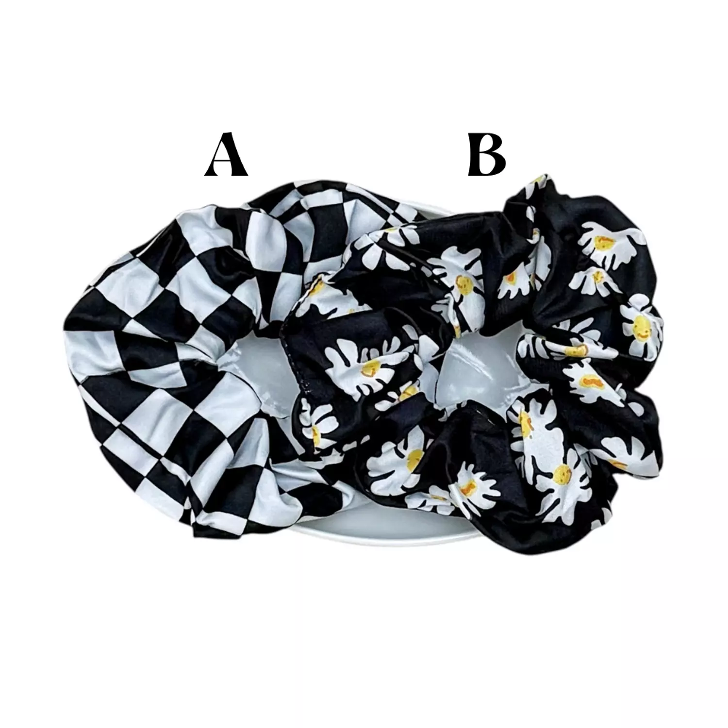 1 Pc Black Scrunchies image
