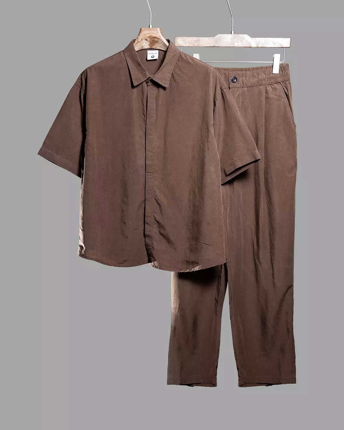 HANGAR SUIT \ 2387OO image