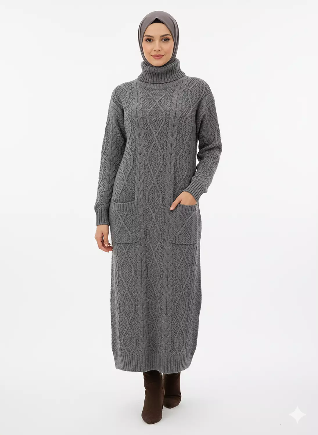 Maxi Knit Dress with Front Pockets 3