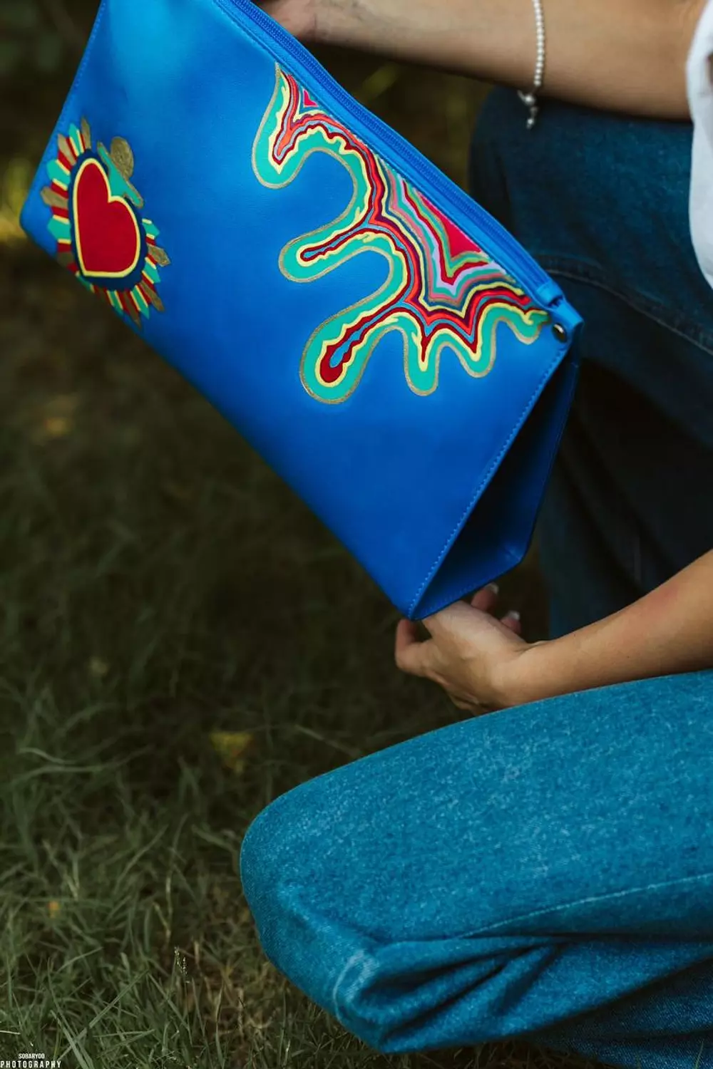 hot blue clutch 5