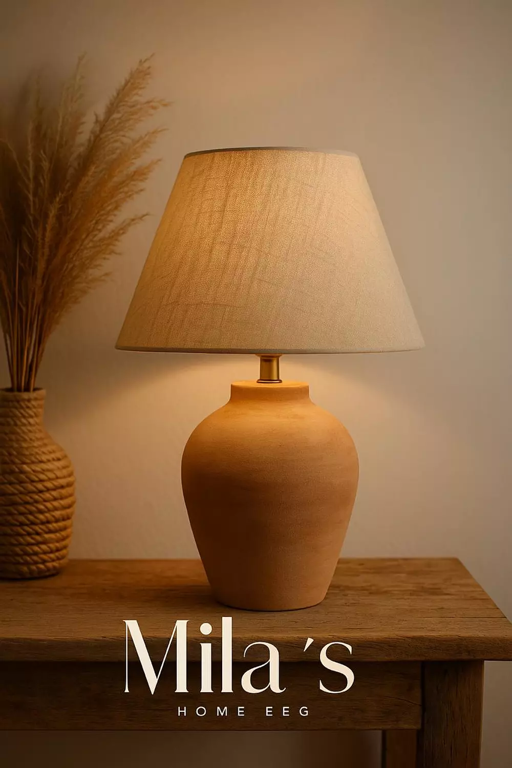 royal table lamp image