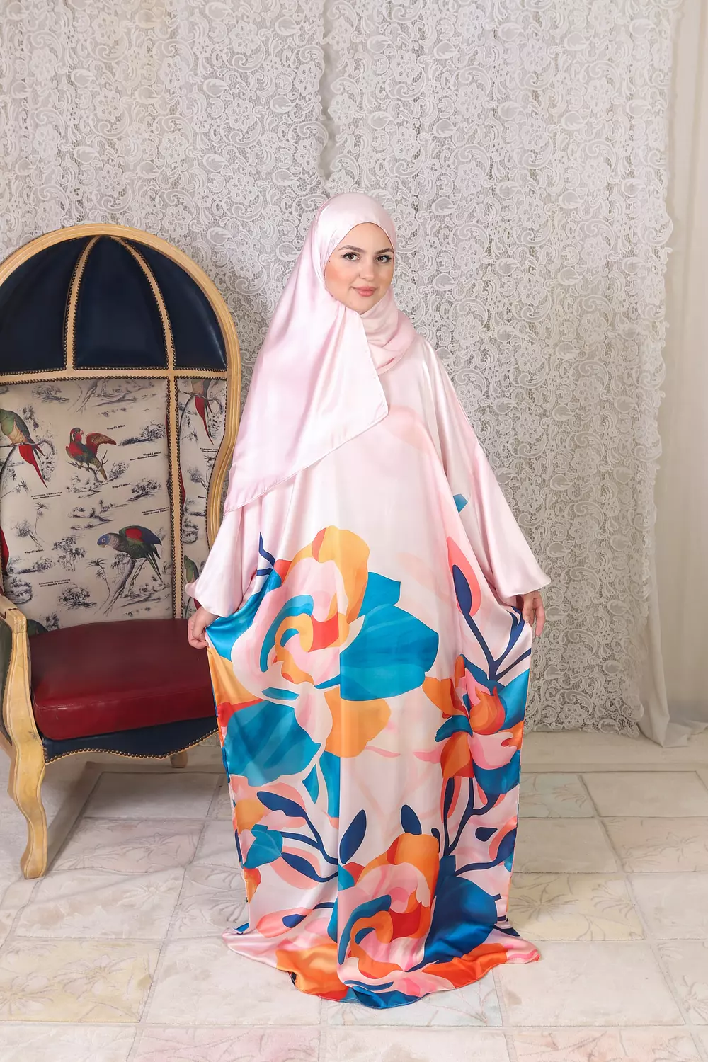 Isdal Satin Prayer2502 2