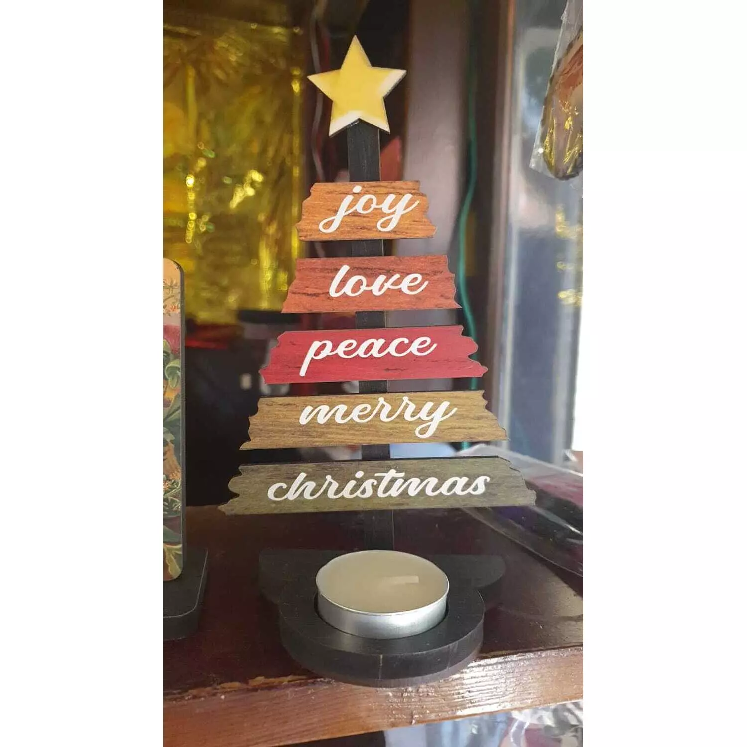 شجرة خشب hover image
