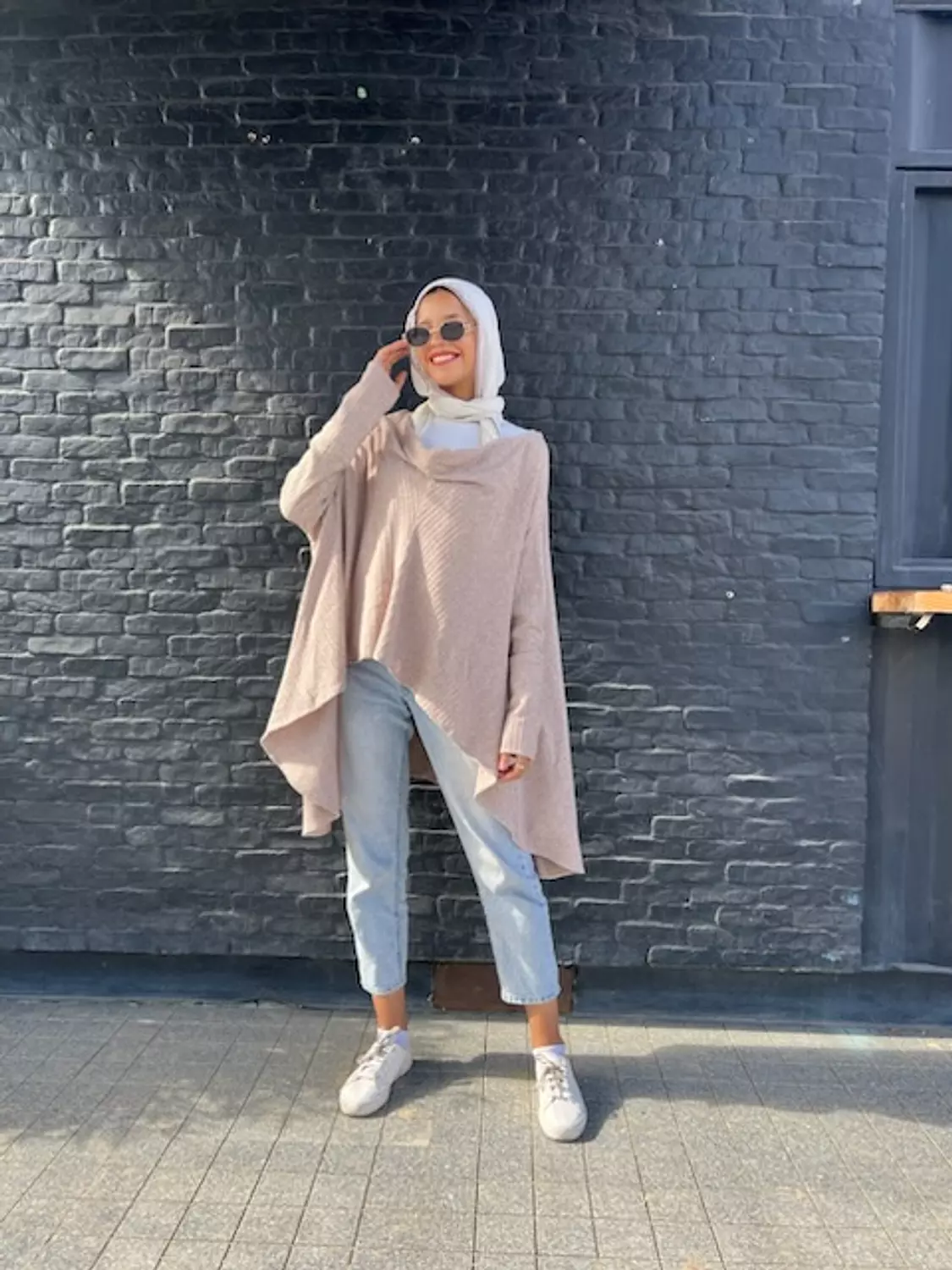 Beige high low pullover 4