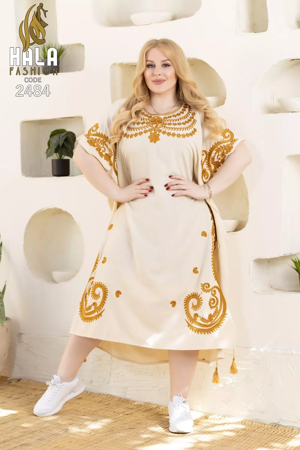Chanelle Code: 2484 1