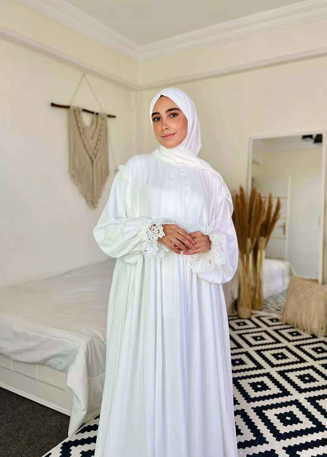 White Esdal 