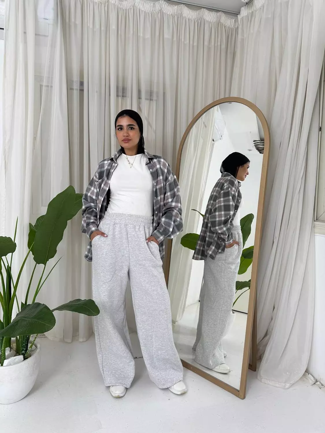 Wide leg sweatpants  5