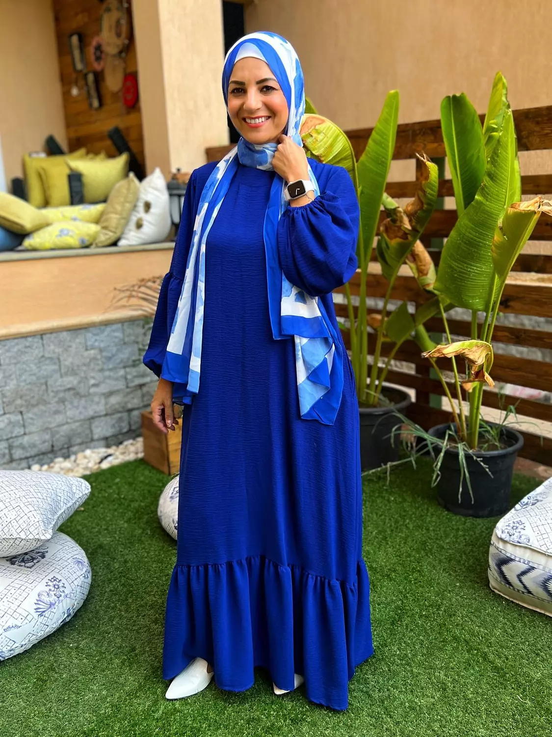 <p style="text-align: center"><span style="color: rgb(0, 0, 0)"><strong>Long Sleeve Dress- Royal Blue</strong></span></p>