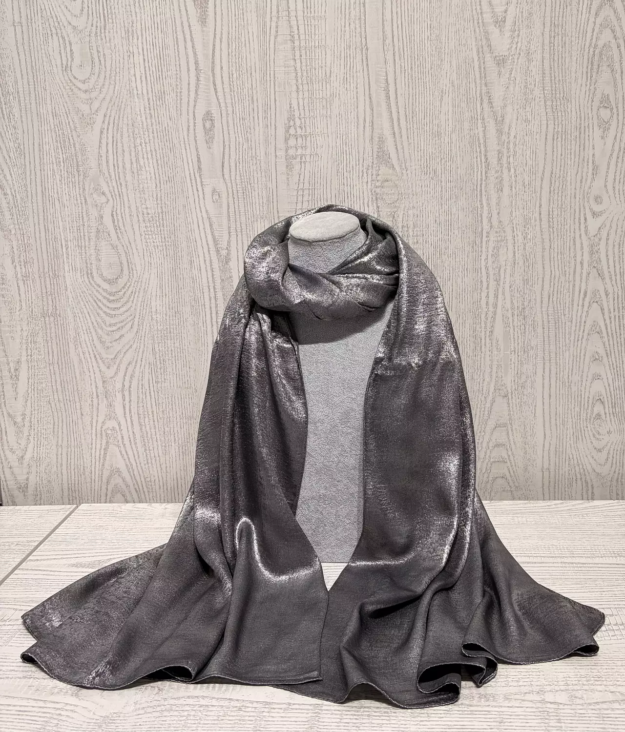 Scarf-Glamour-Grey image