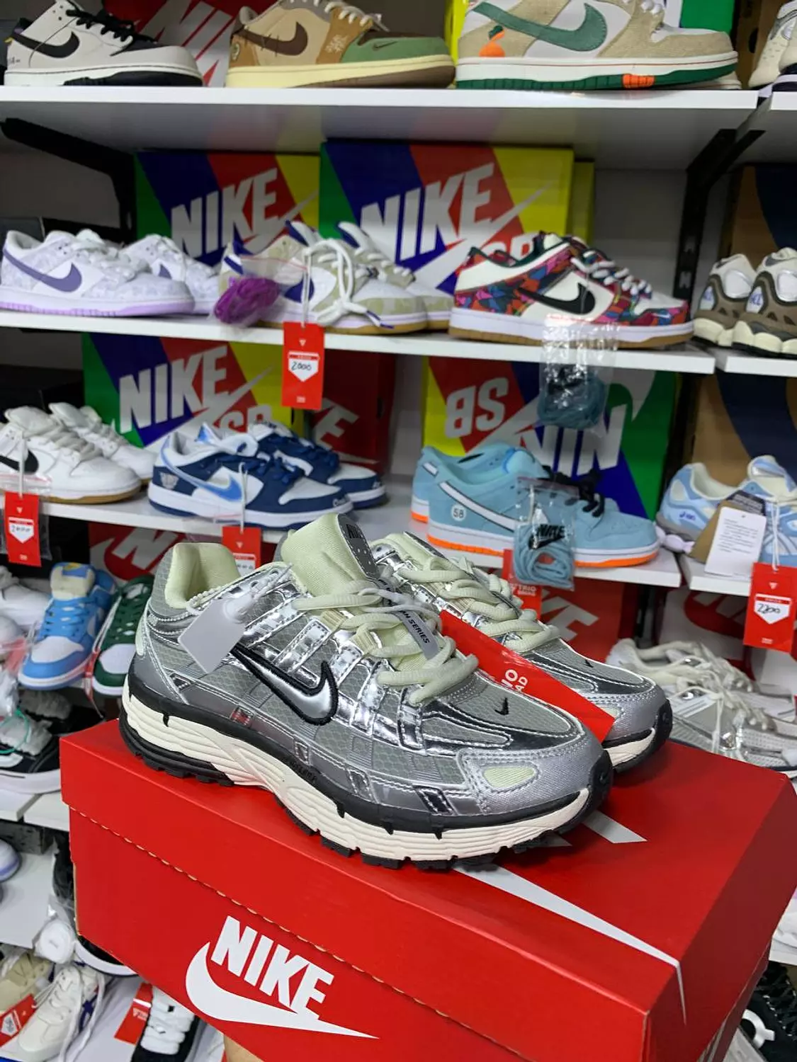 Nike p-6000 silver 1