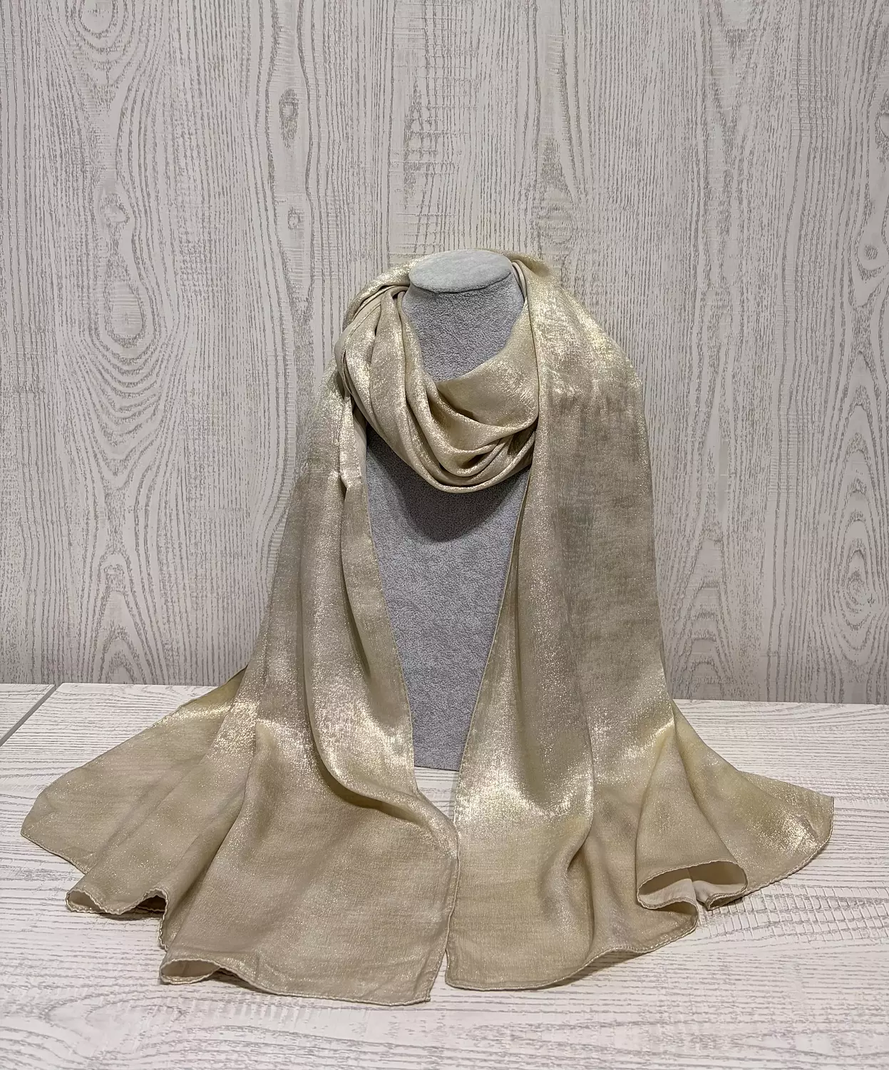 Scarf-Glamour-Harvest image