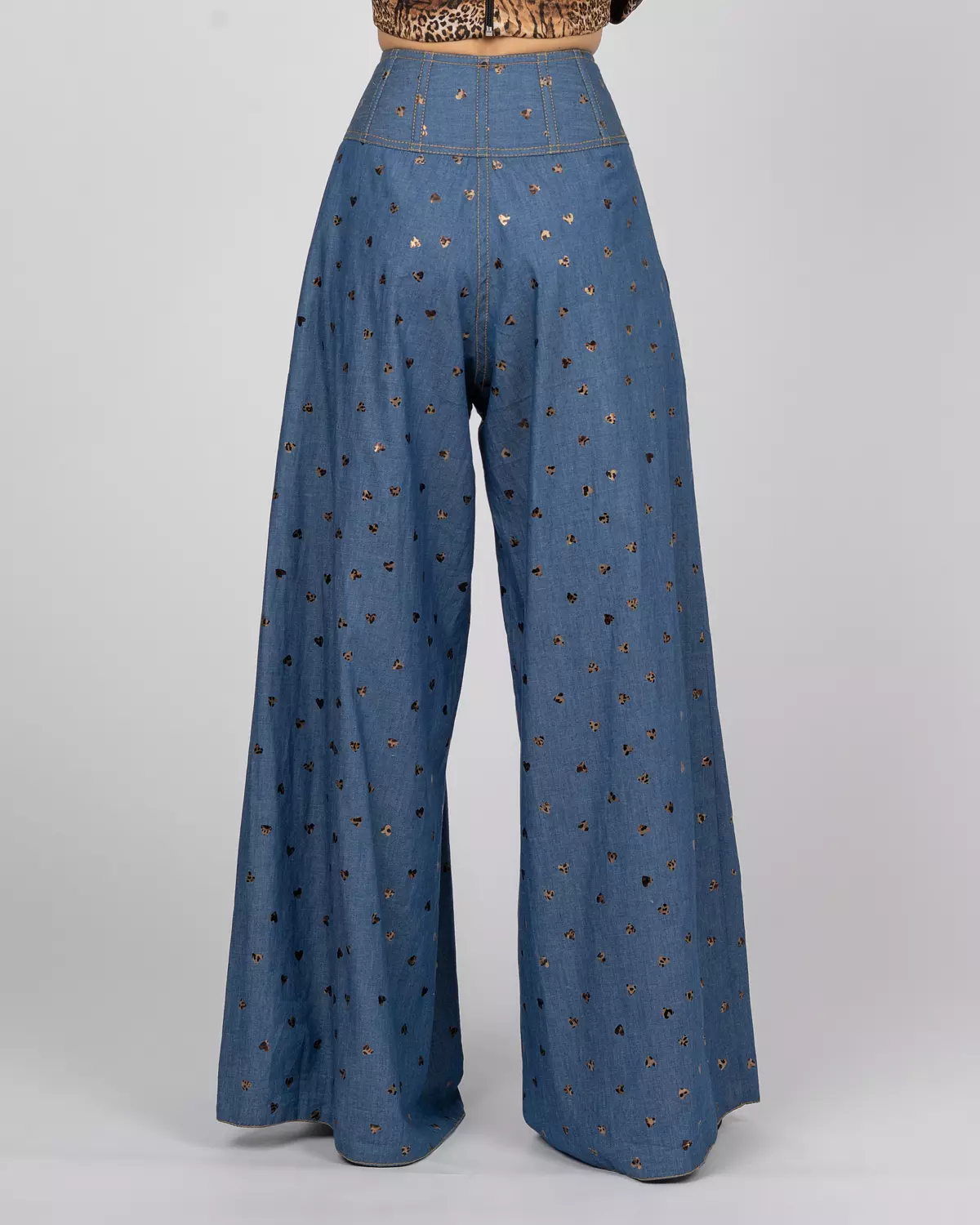 High-Waisted Leopard Heart Trousers 2
