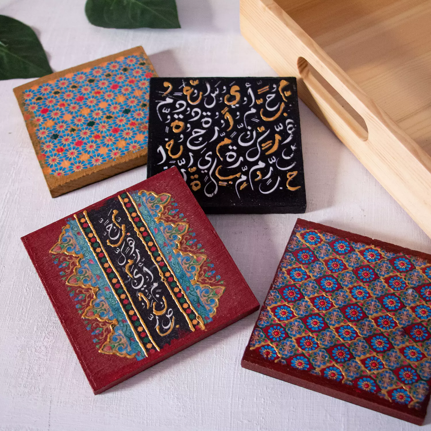 Arabesque coasters wooden tray 2