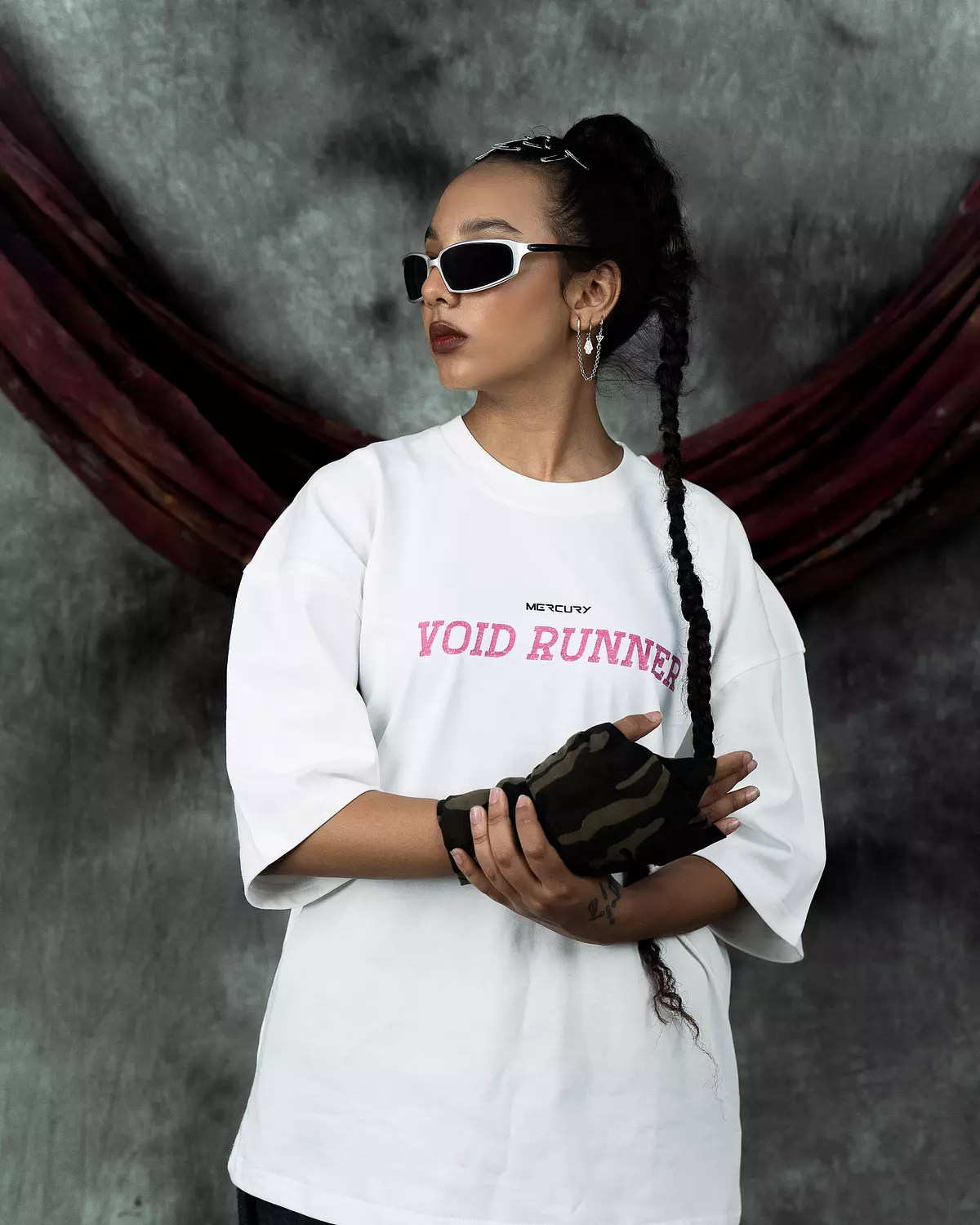 VOID RUNNER Oversized T-Shirt image