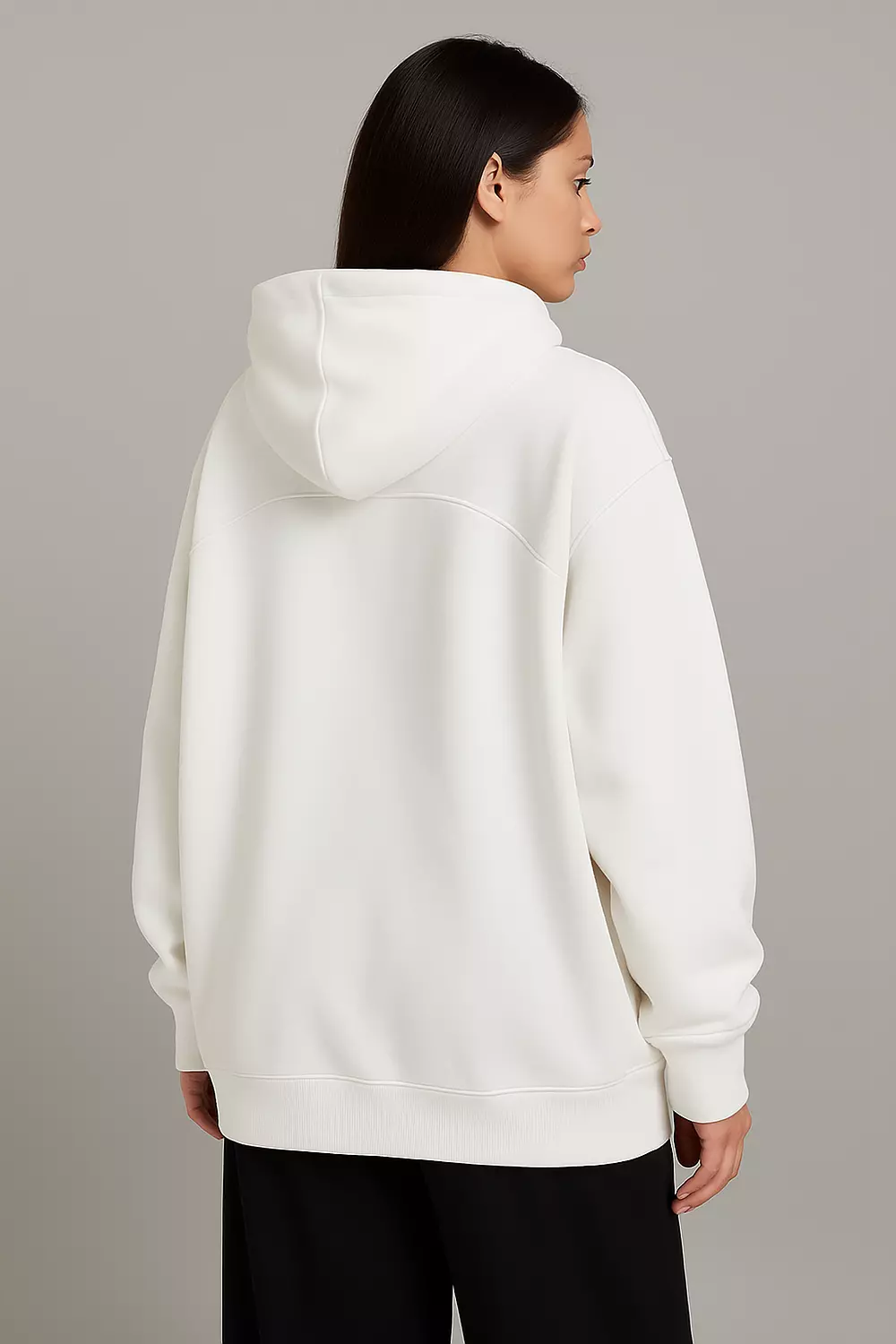 The oversized hoodie  3