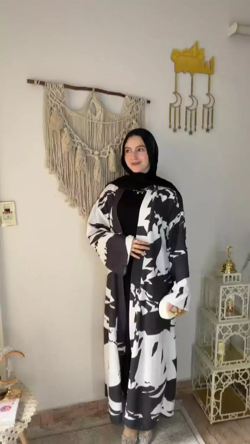 Black abaya and basic image