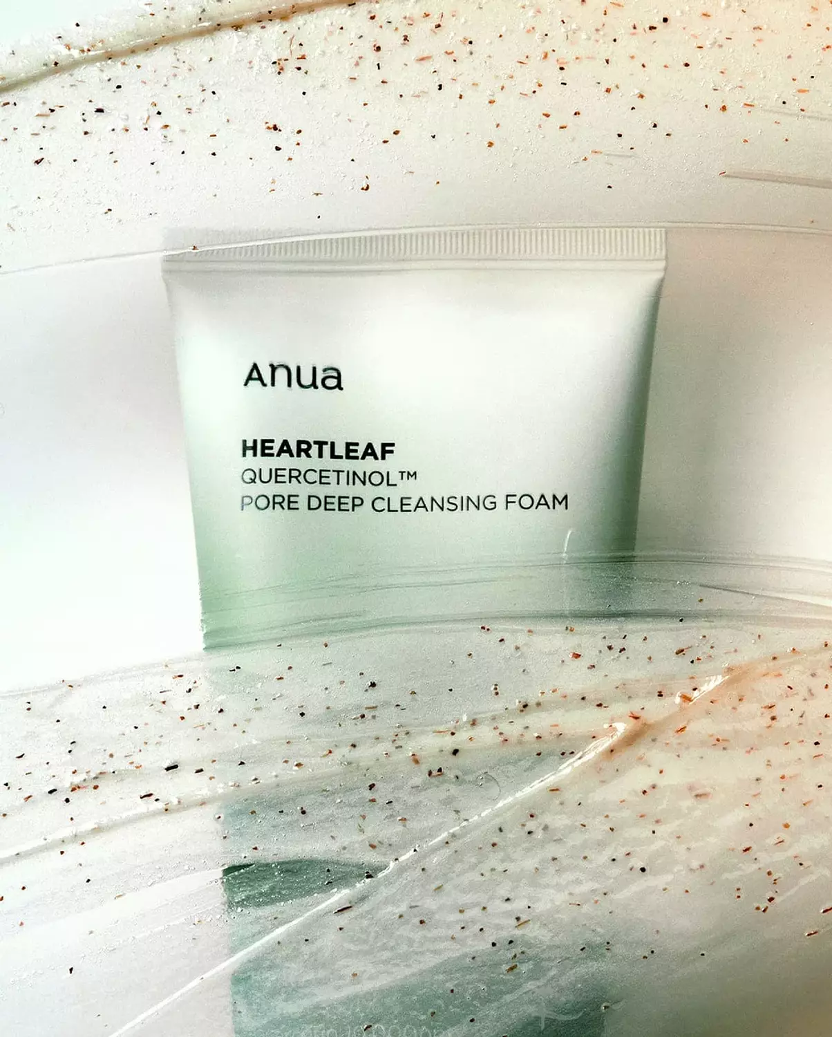 ANUA HEARTLEAF QUERCETINOL PORE DEEP CLEANSING FOAM 2