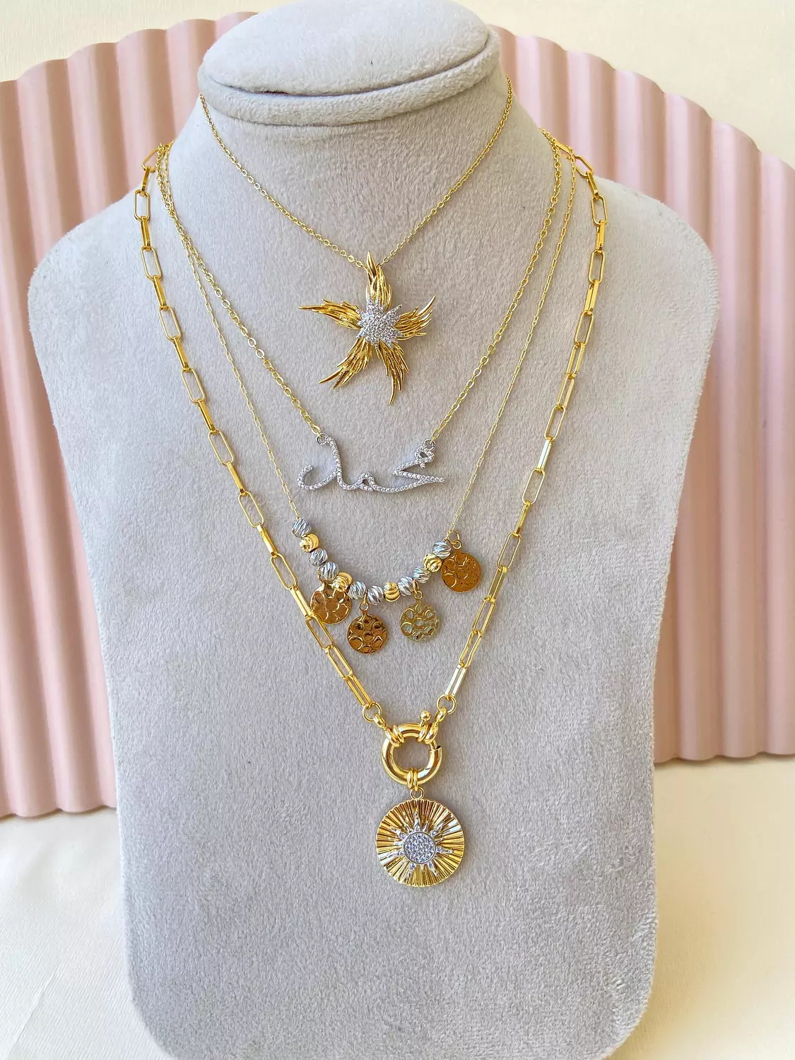 Silvered Gold Necklaces image