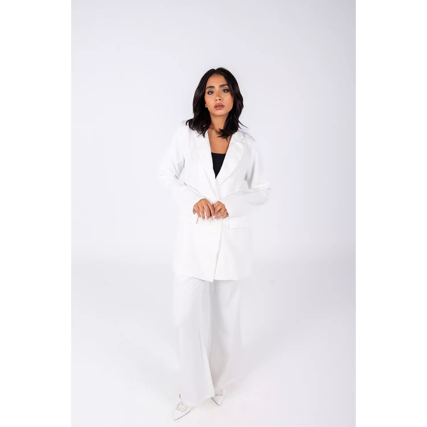 WHITE SUIT image