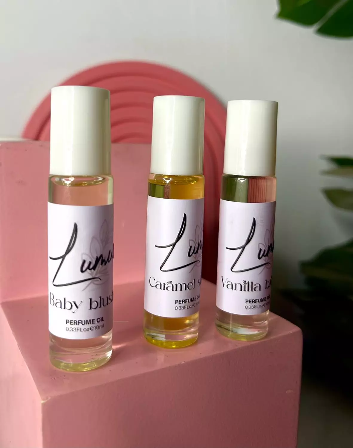 PERFUME OIL  image