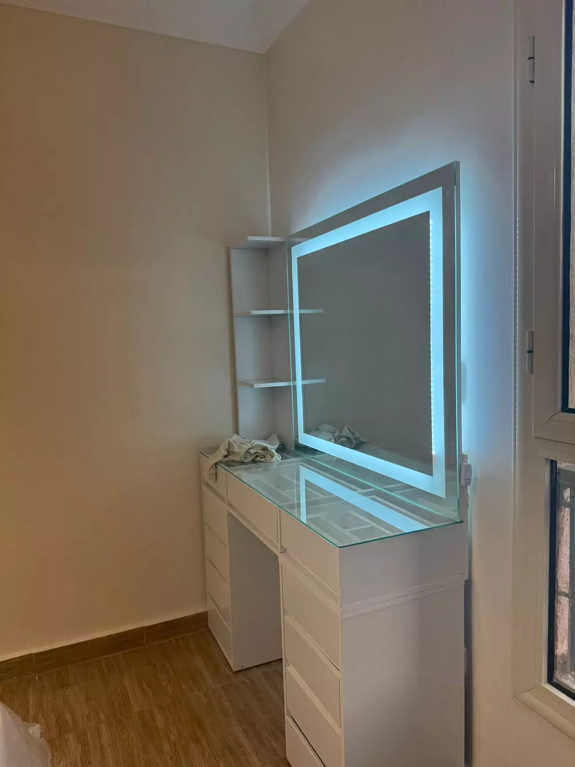 Makeup vanity mirror with led 3