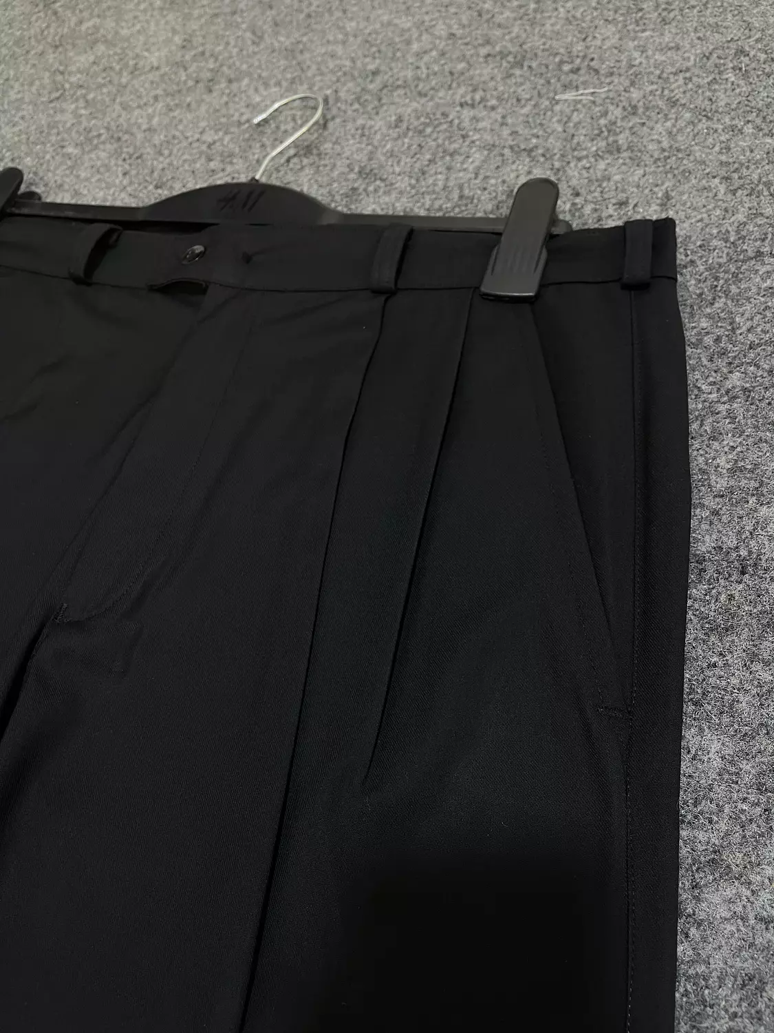 Classic wide leg Black hover image