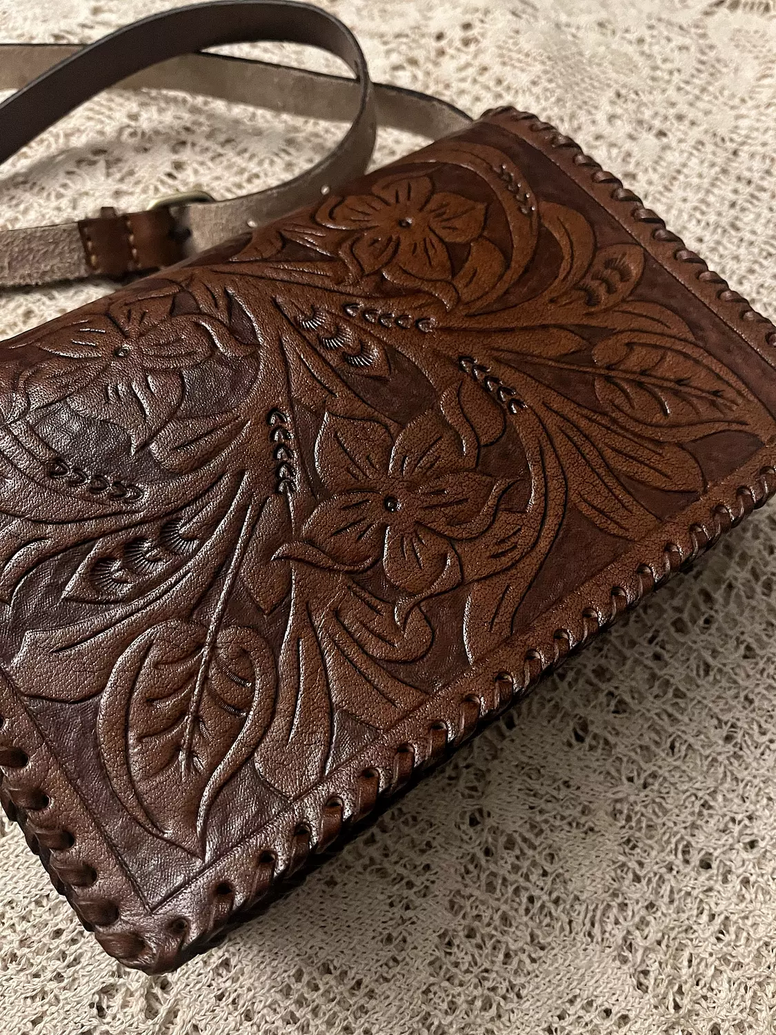 Tooled floral rectangular flap leather bag 3