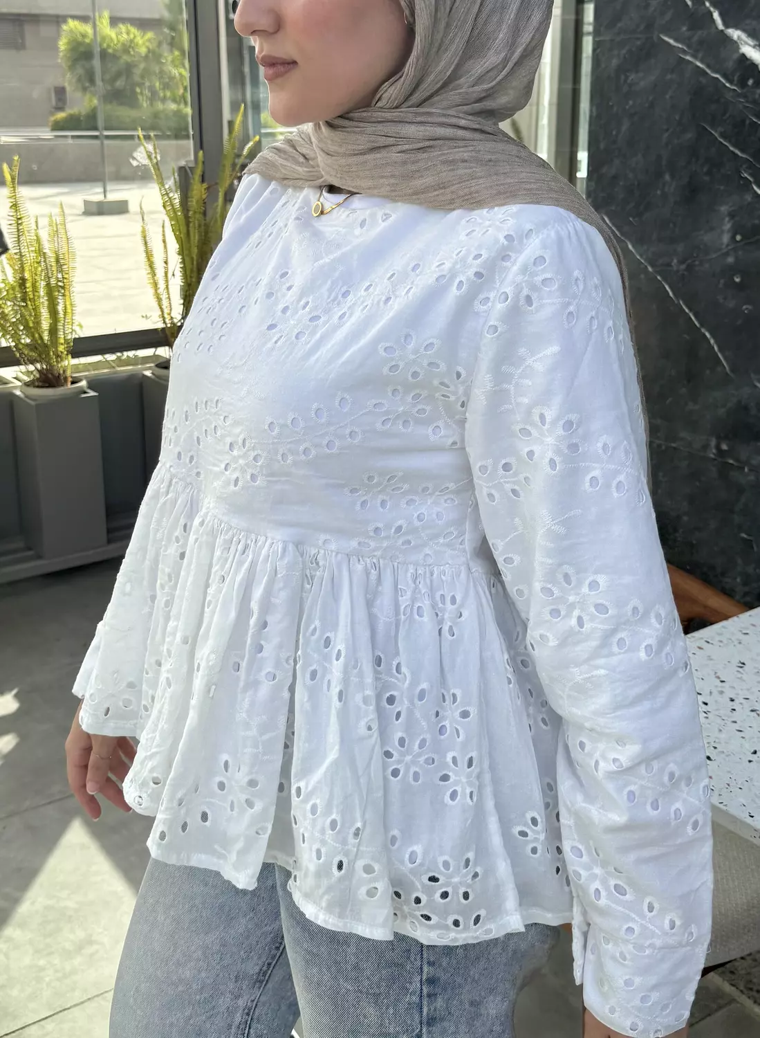 WHITE BLOSSOM TOP 1