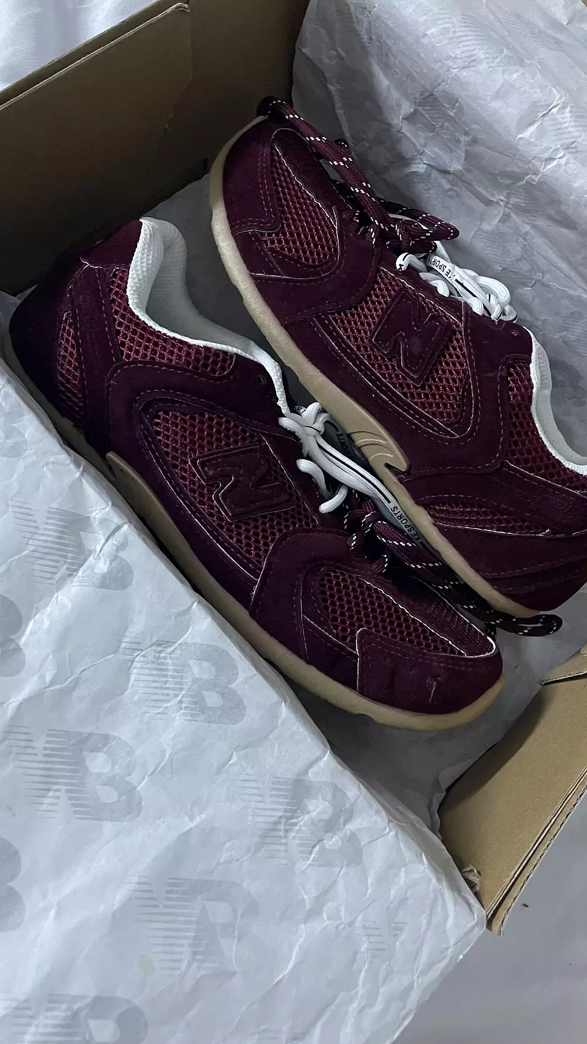 Newbalance miu miu Dark Red  2