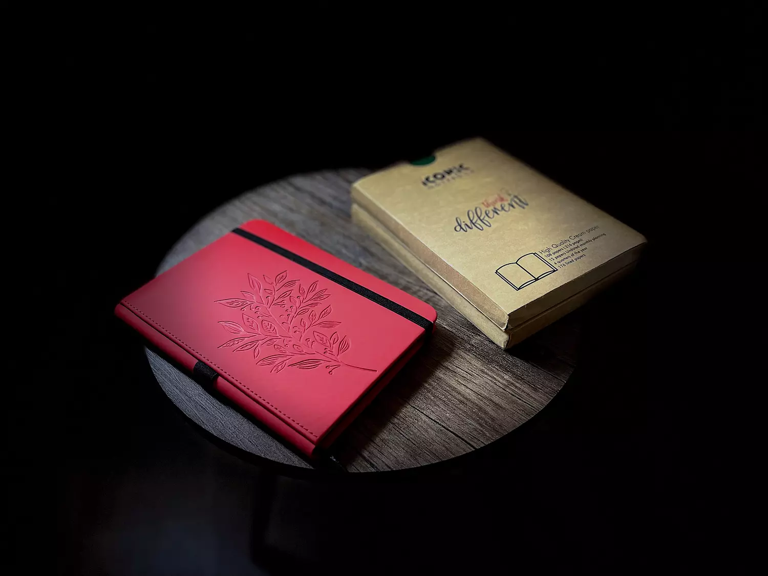 RED PLANNER hover image