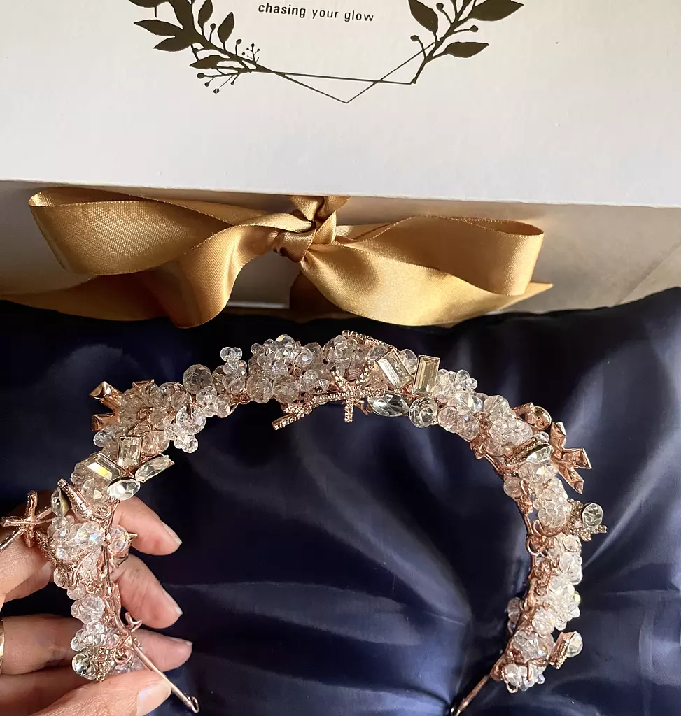 Rosina crystal