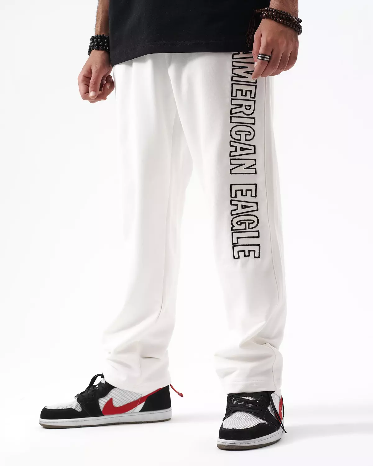 AE sweatpant White image