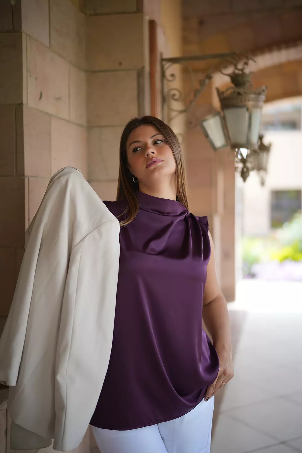 Sleeveless satin blouse 16