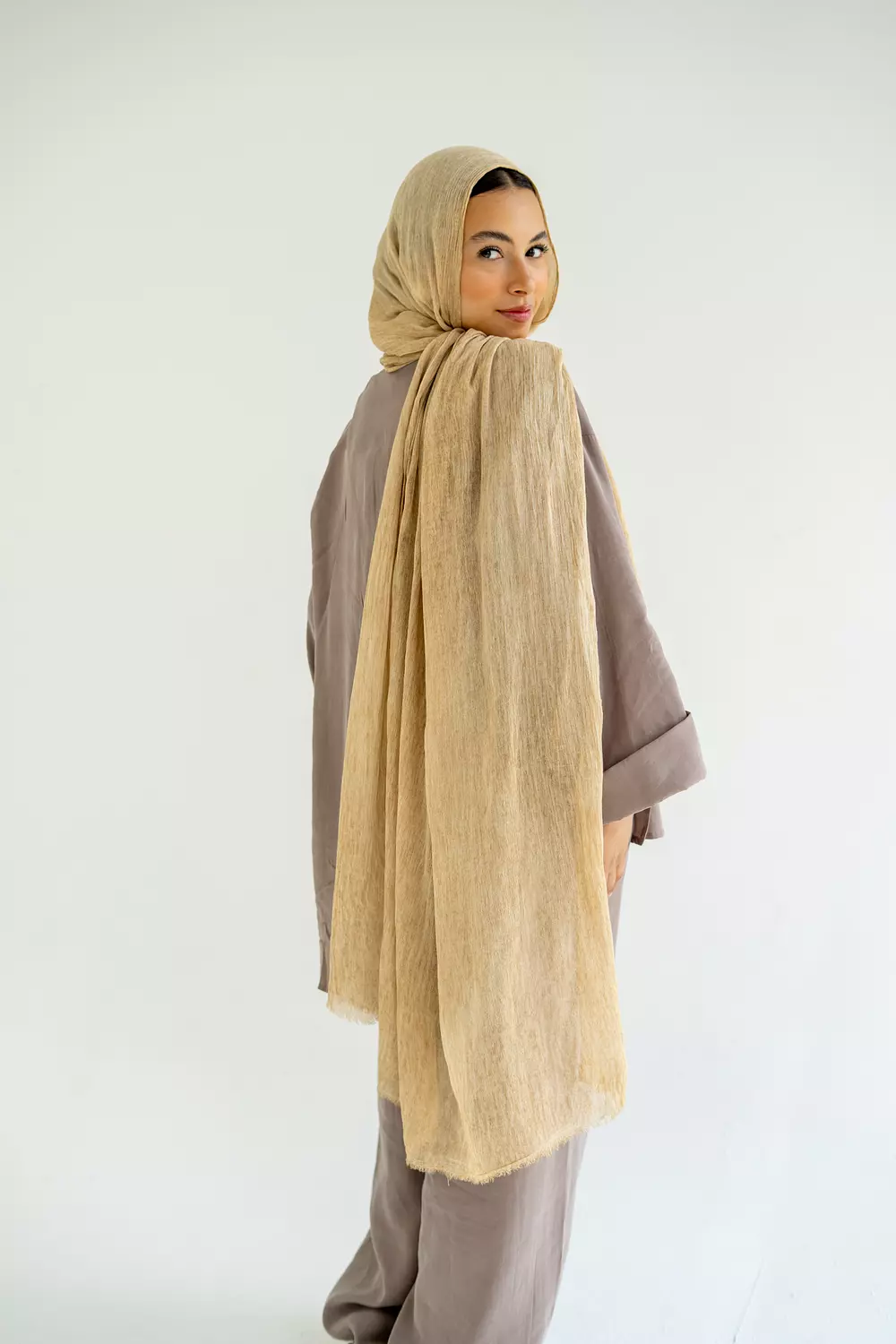 Royal beige ( golden ) 1