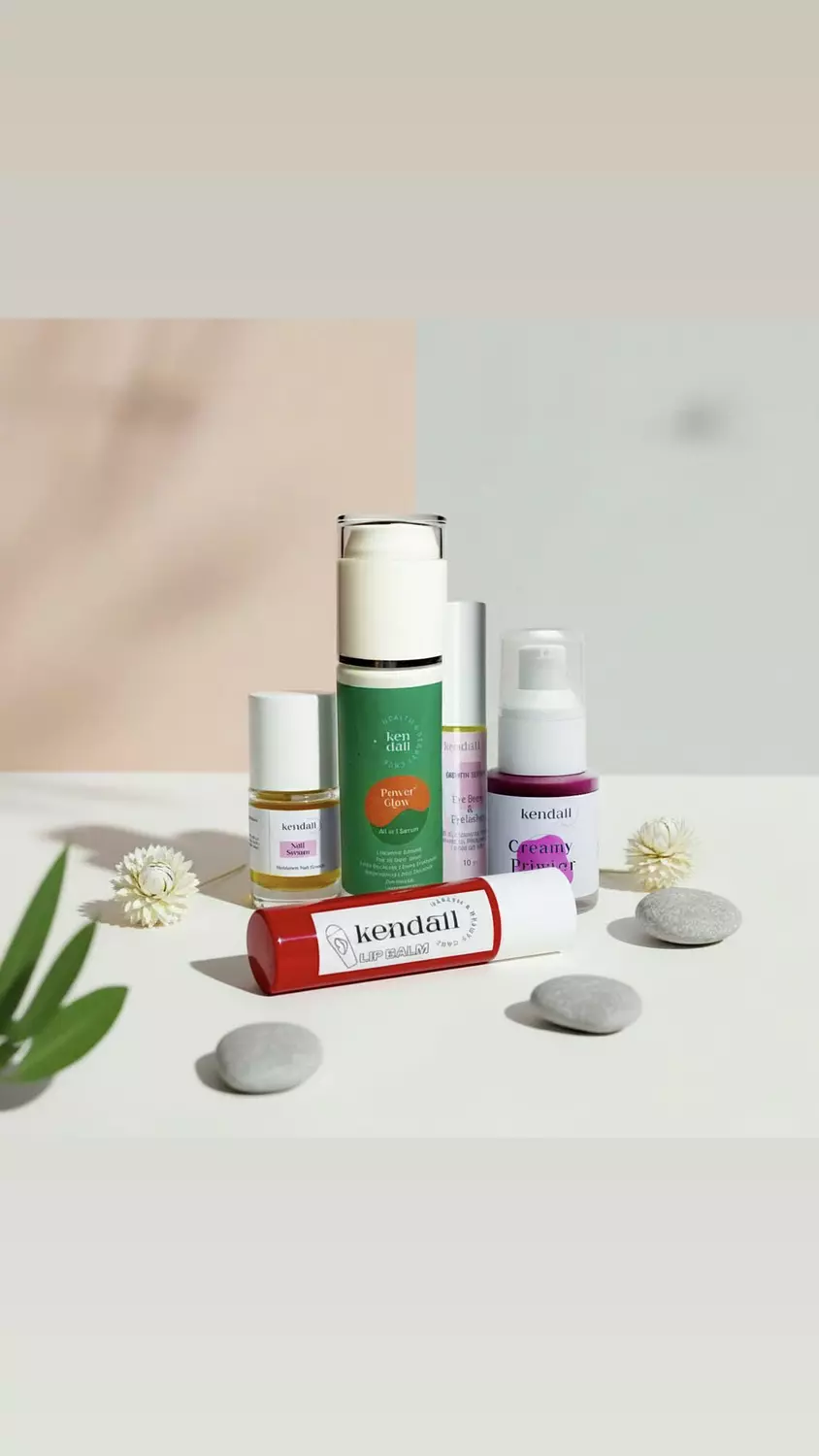 5-Minute Routine – All-in-One Glow image