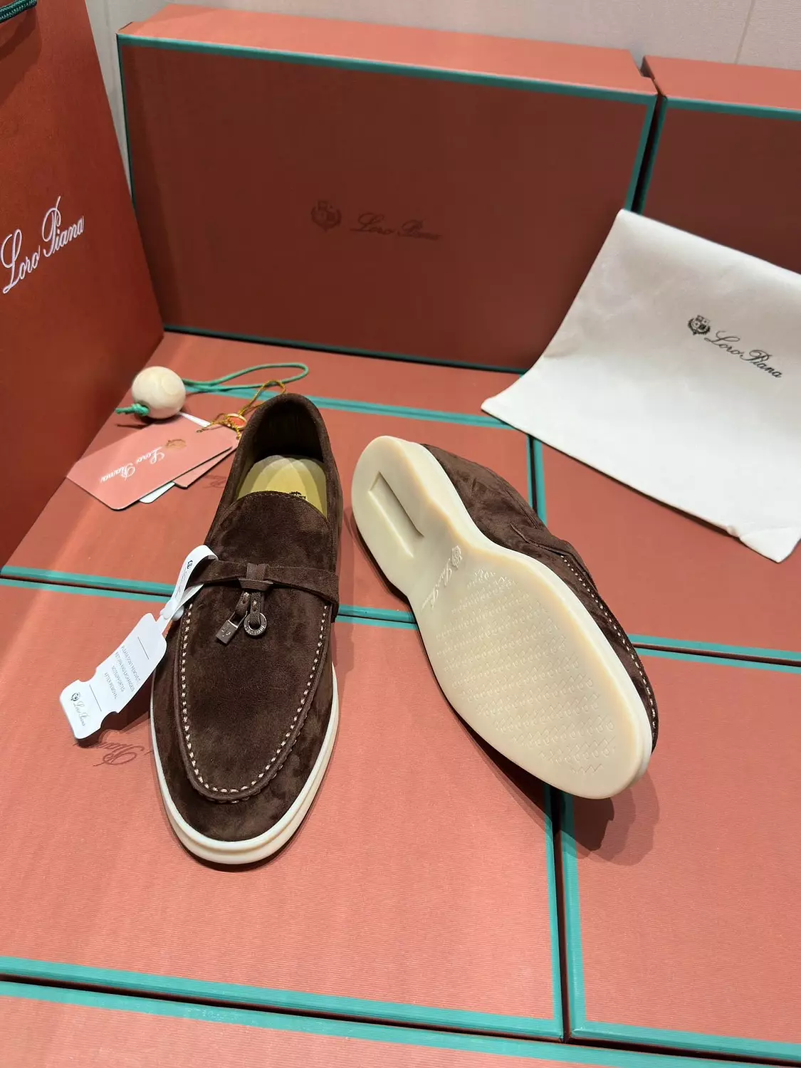 Loro Piana shoes Classic Tassel-Detail Flat Loafers   4