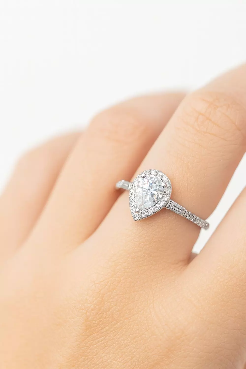 Silver Ring  Diamond 1