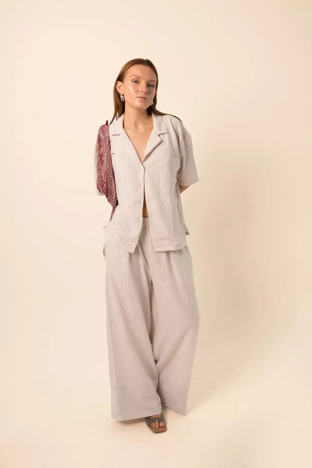 Wide-Leg Pants in silver Stripes - Beige hover image