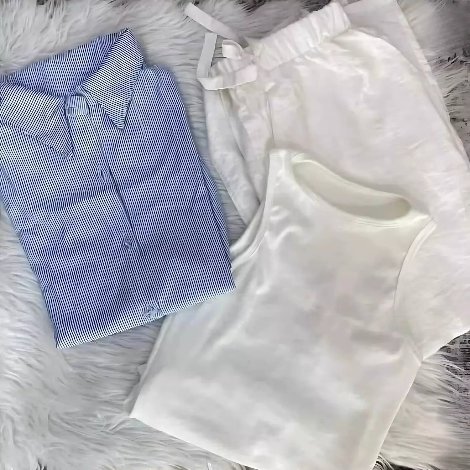 Suit 3 Pieces hover image