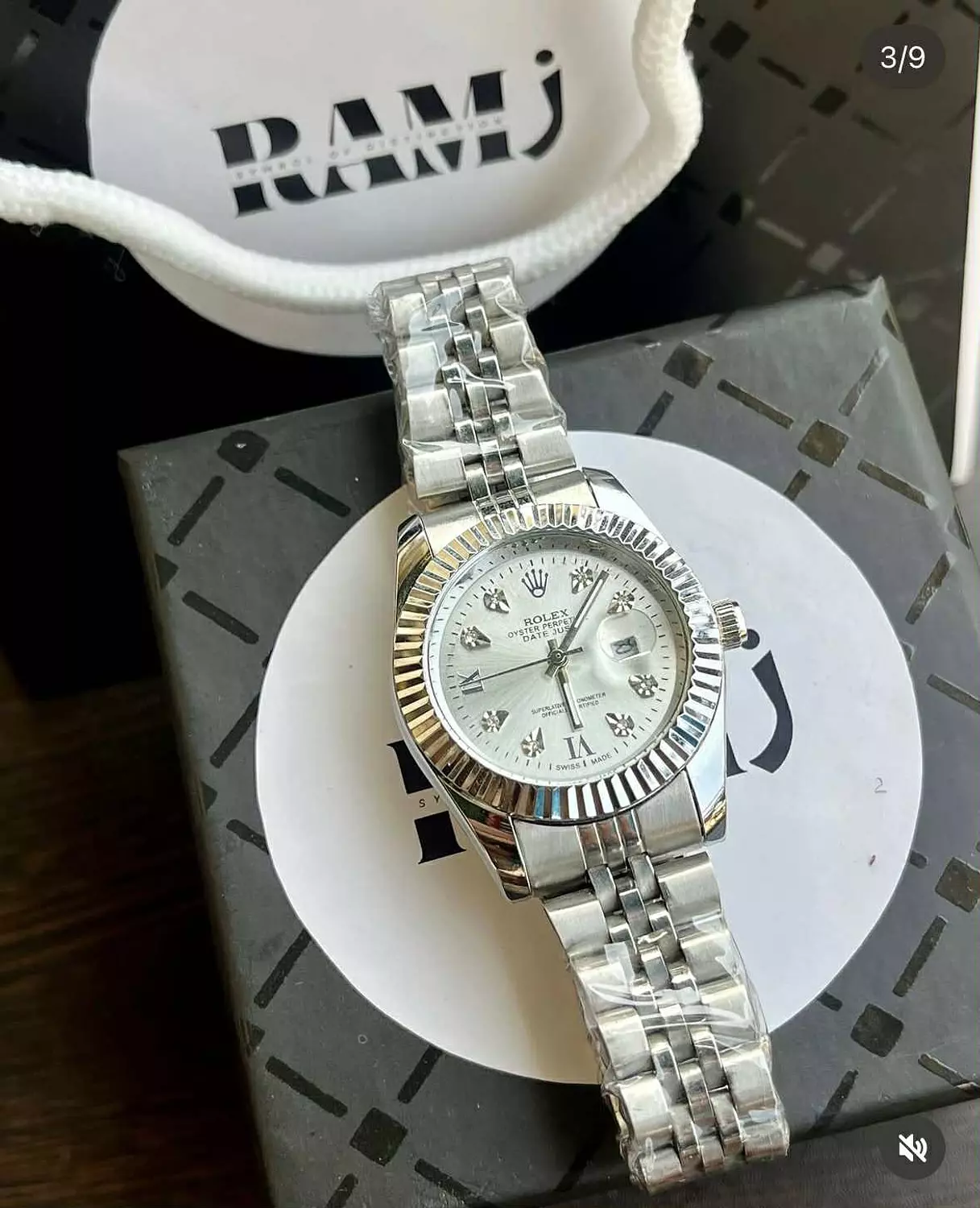 Basic Rolex Silver image