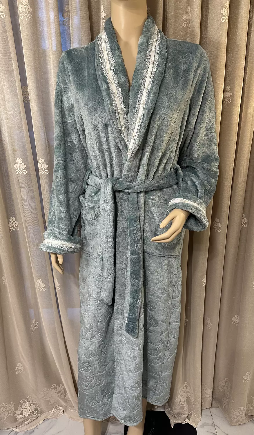 Frosted Petrol Embossed Lace Winter Robe 1