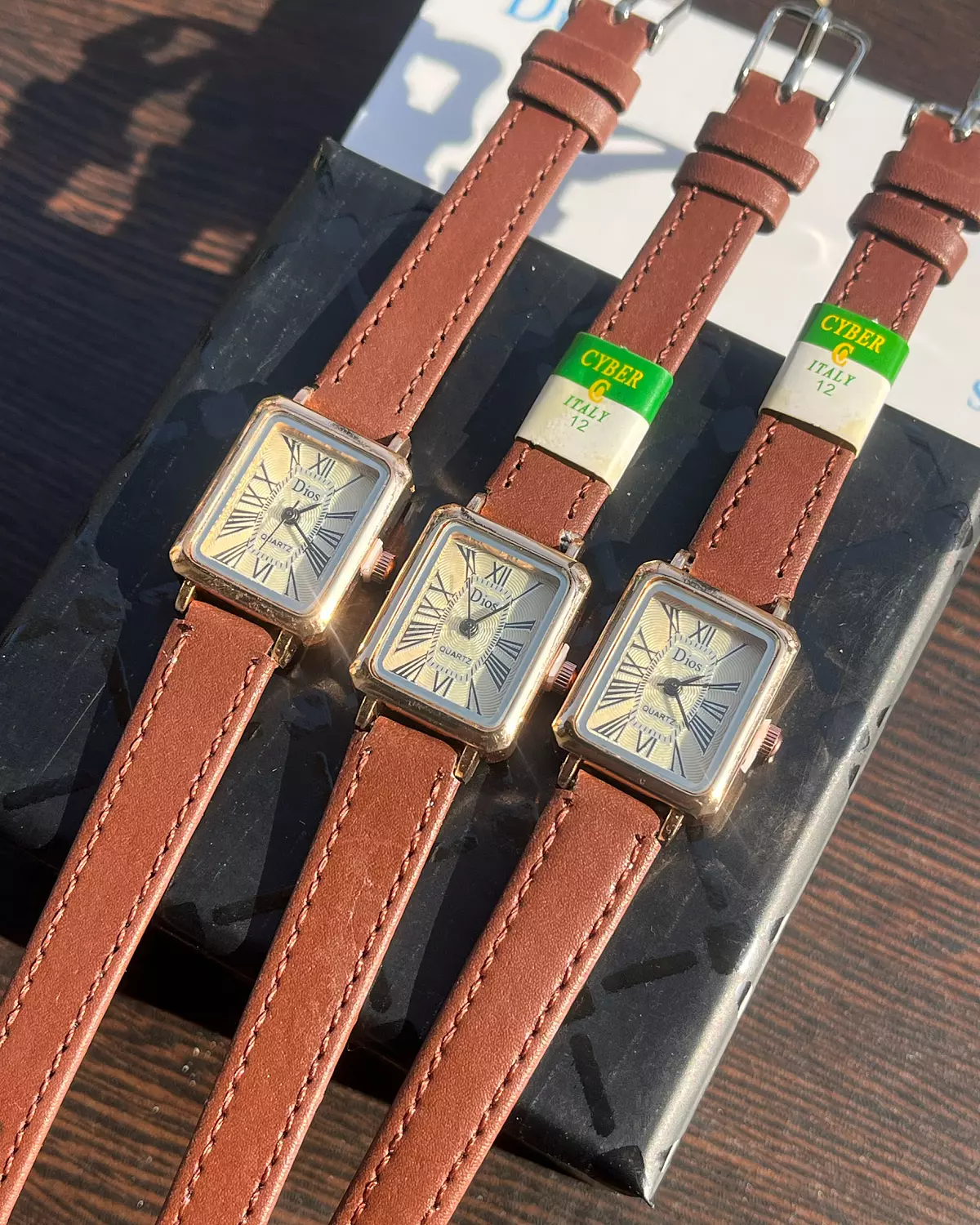 Trendy square Brown leather  image