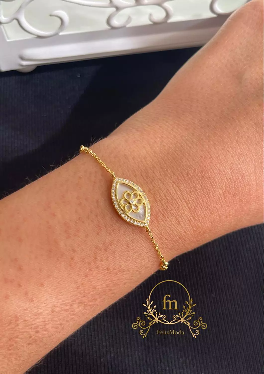 Flower Oval pearl silver bracelet gold plated image