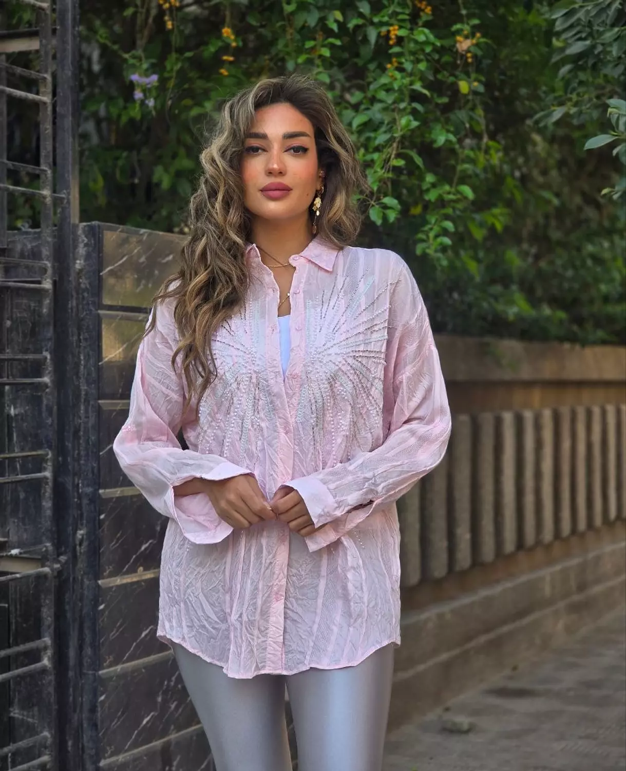 Pink linen pearl embroidered shirt image