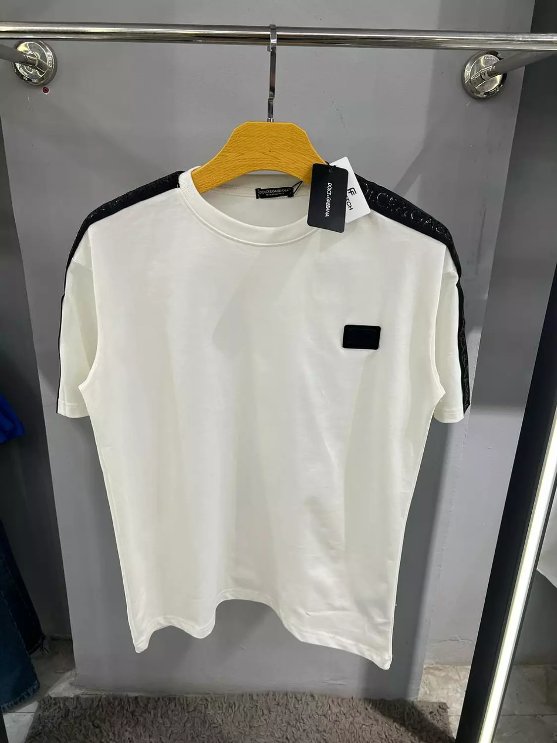 DOLCE AND GABBANA TSHIRT / 1258 image