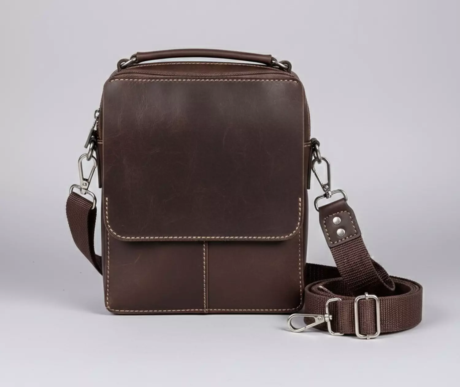 حقيبة كتف رجالي جلد طبيعي image