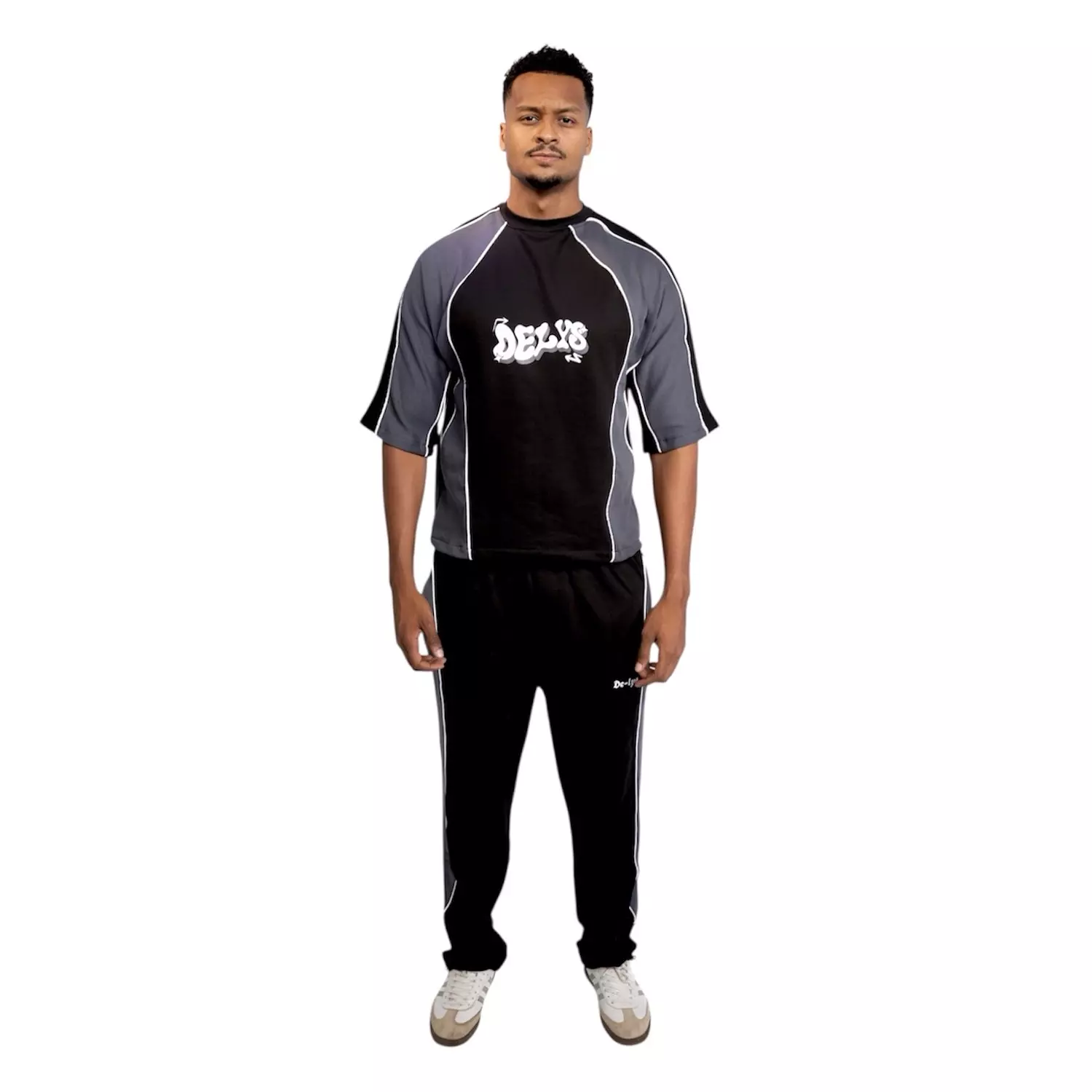 De-lys slices box fit suit Black & Grey with white stripe  7