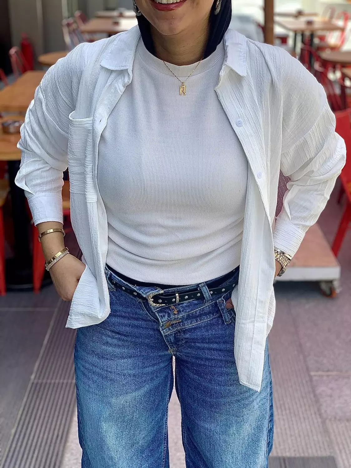 The trendy shirt  image